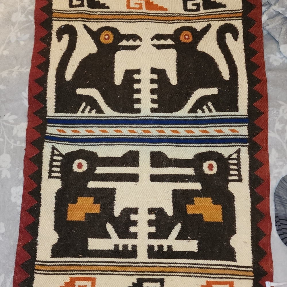 Vintage South American Wall Tapestry - Picture 2 of 9